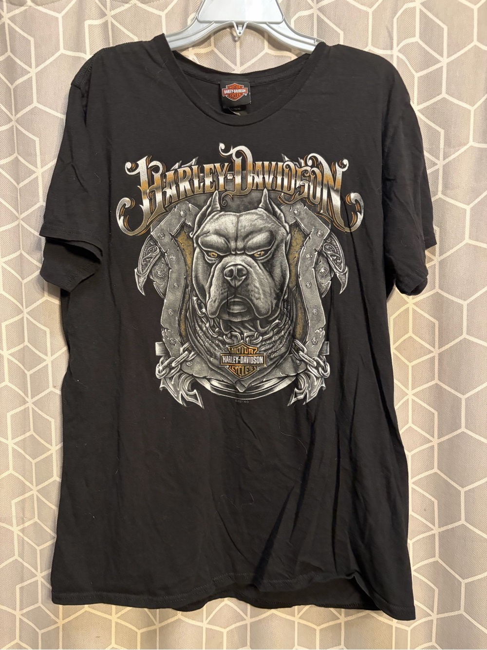 Harley-Davidson Black Short-Sleeve Tee with Metallic Dog Graphic